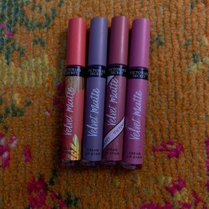 Victoria’s Secret Velvet Matte Lipstick Bundle